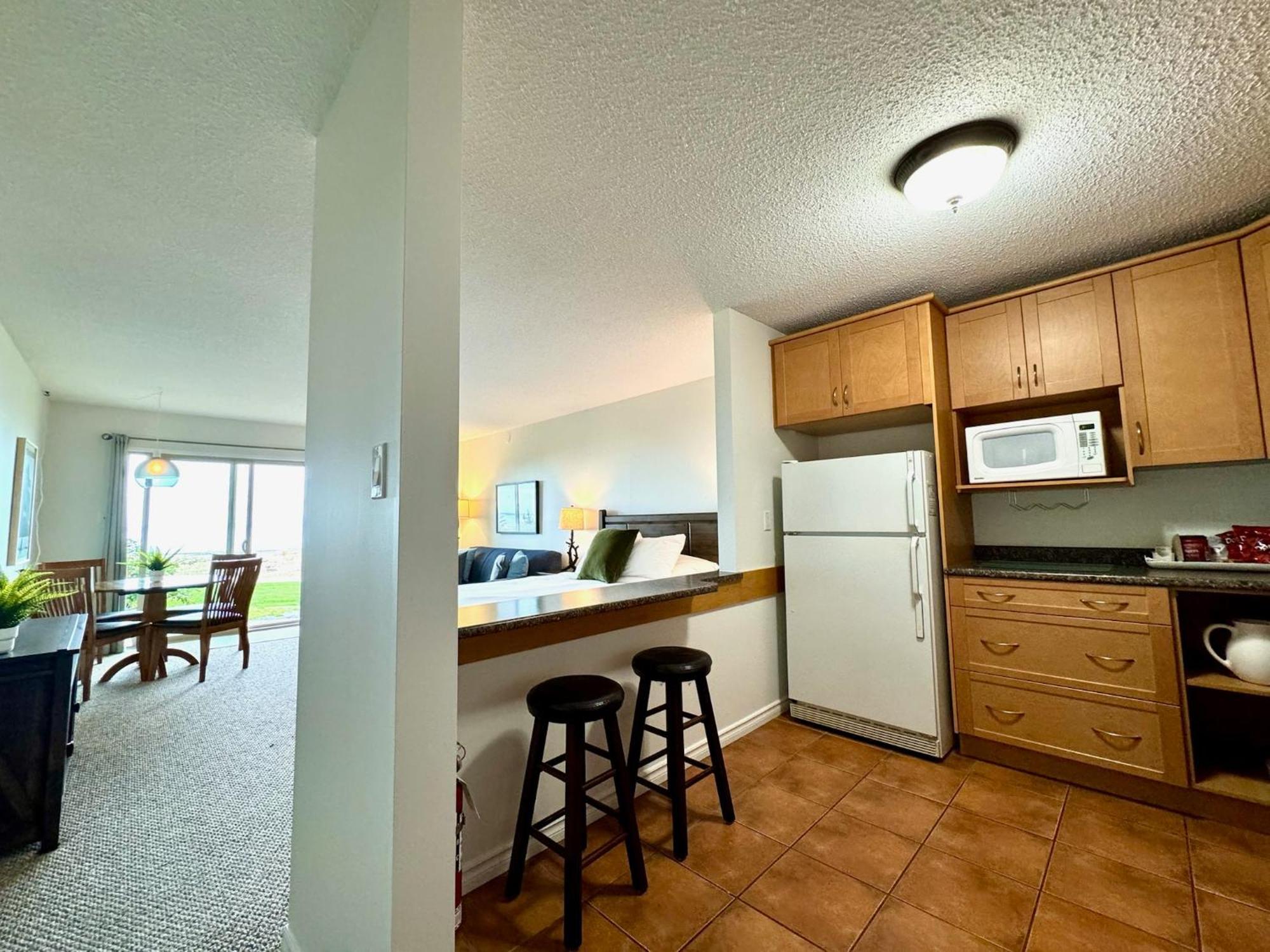 Shorewater Resort Beachfront Studio - 2 Beds Qualicum Beach Exterior foto