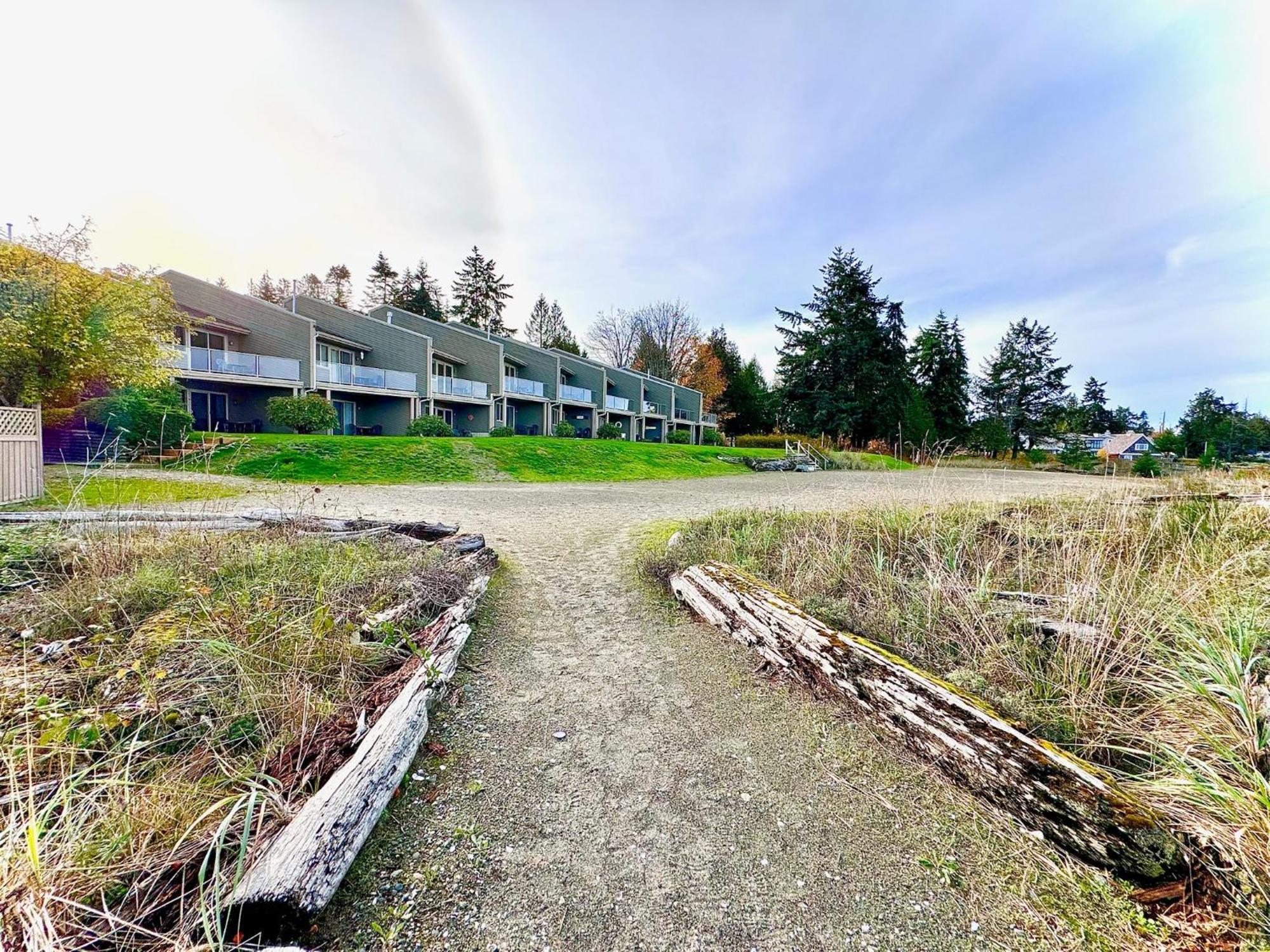 Shorewater Resort Beachfront Studio - 2 Beds Qualicum Beach Exterior foto