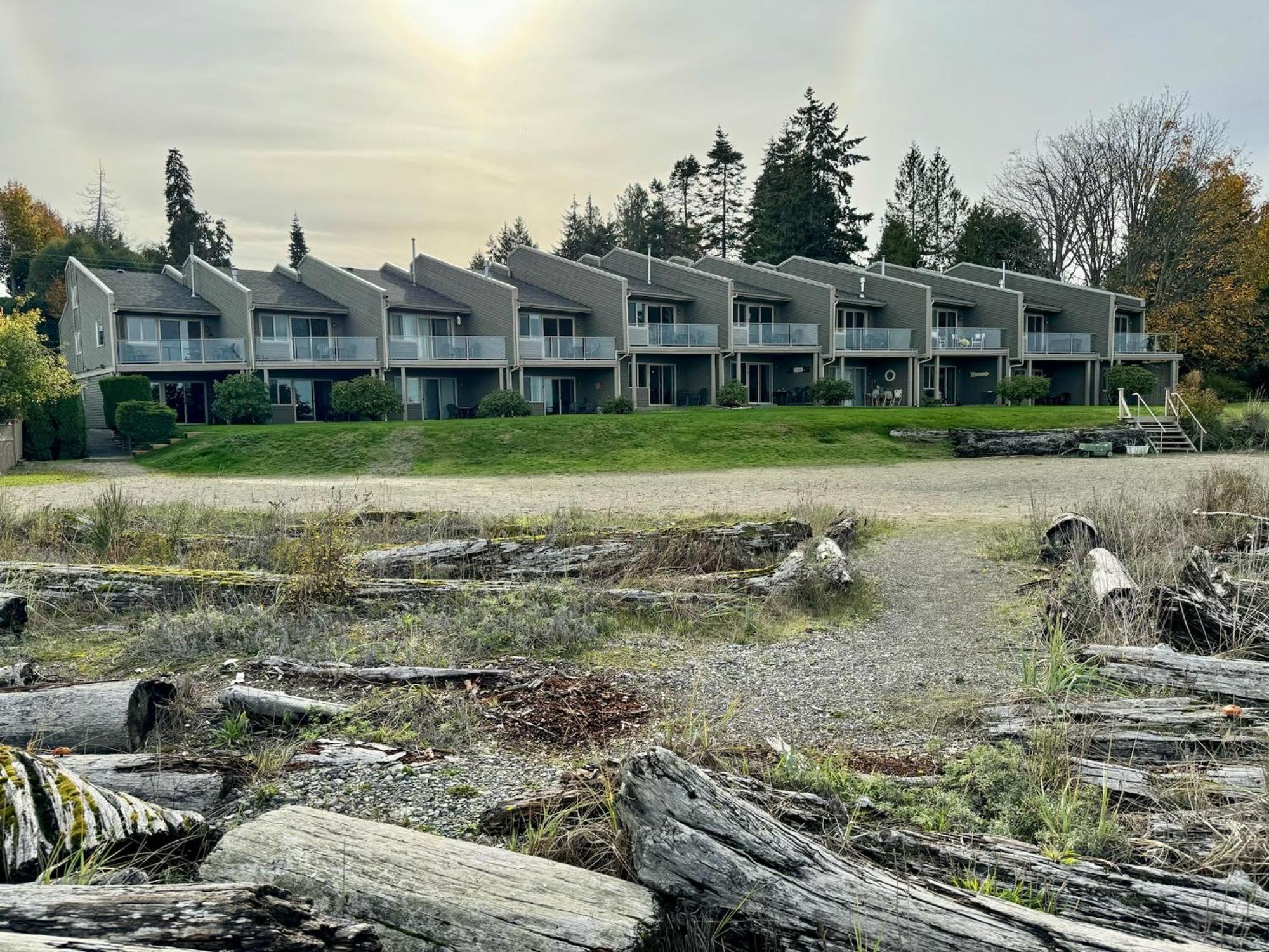 Shorewater Resort Beachfront Studio - 2 Beds Qualicum Beach Exterior foto