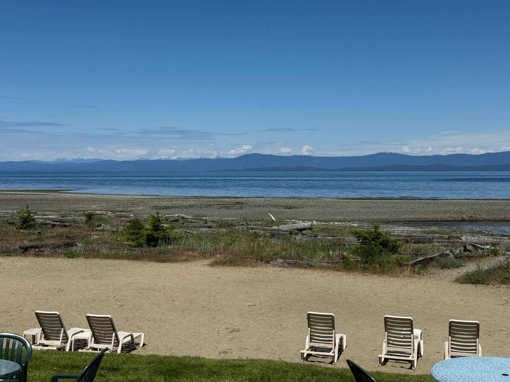 Shorewater Resort Beachfront Studio - 2 Beds Qualicum Beach Exterior foto